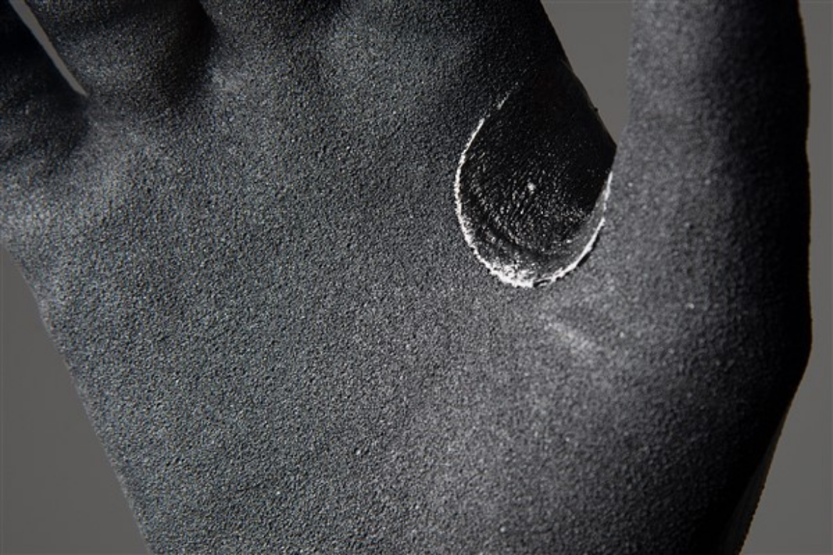 Picture of Graphex® Premier AGT Glove 4X43F (Cut Level F)